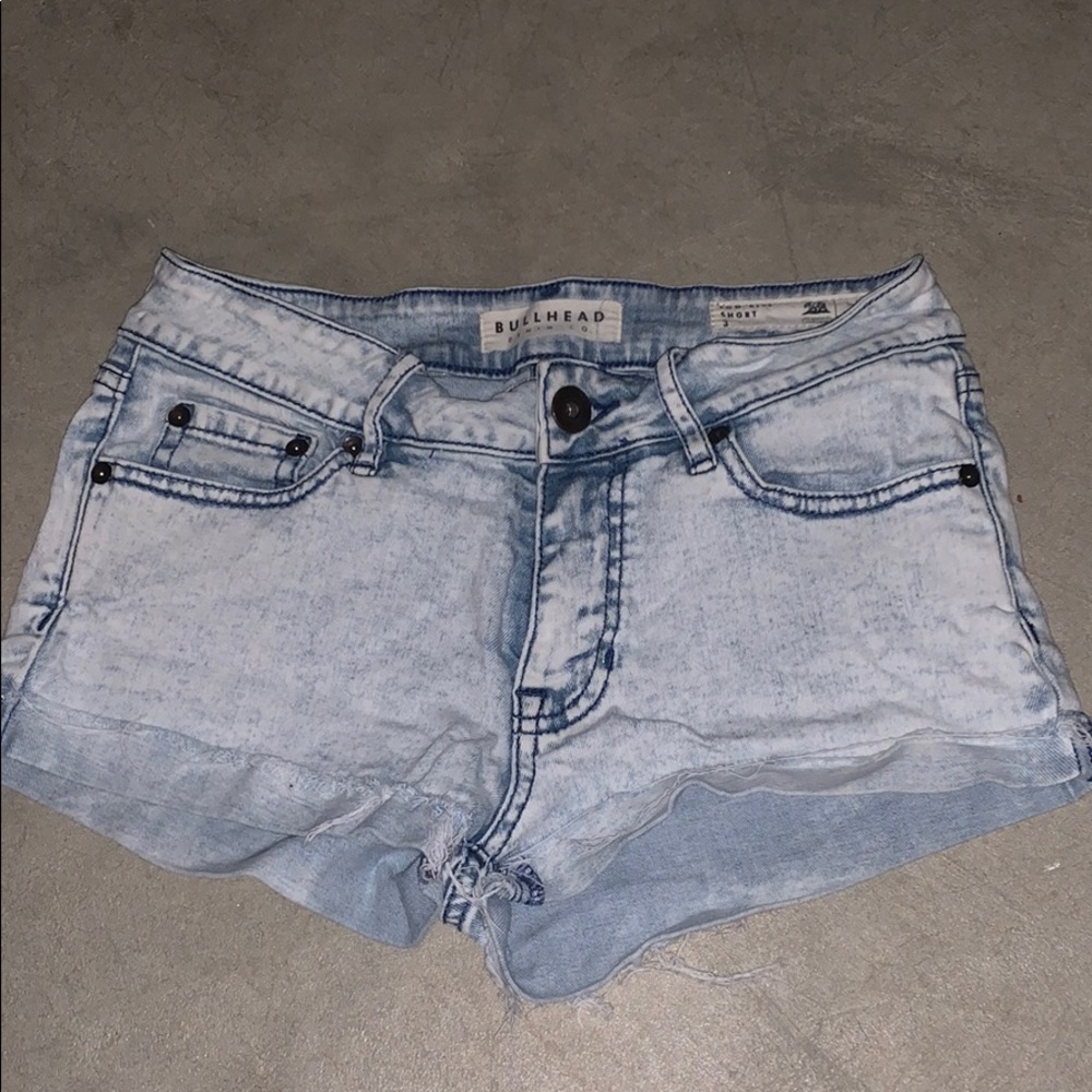 bullhead denim shorts